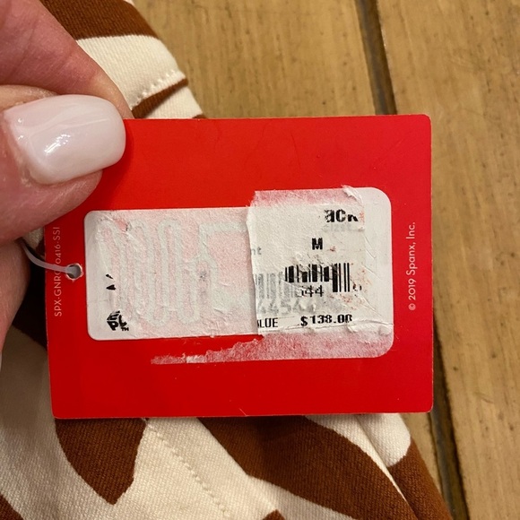 SPANX Women’s Zebra On The Go Ankle Animal Print Fitted Pants NEW Medium - Picture 2 of 15